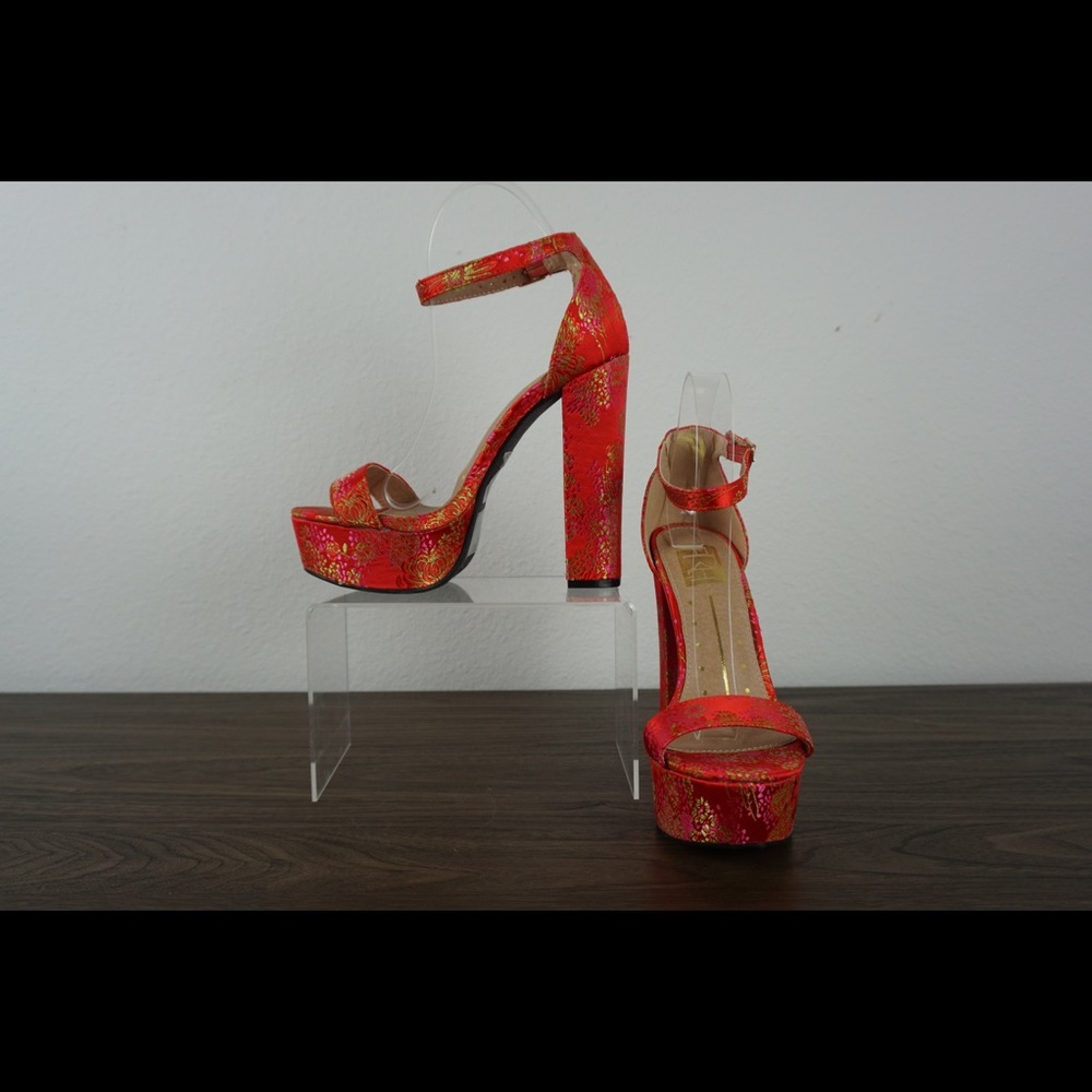 Hot Like Fire Heels ( no box )